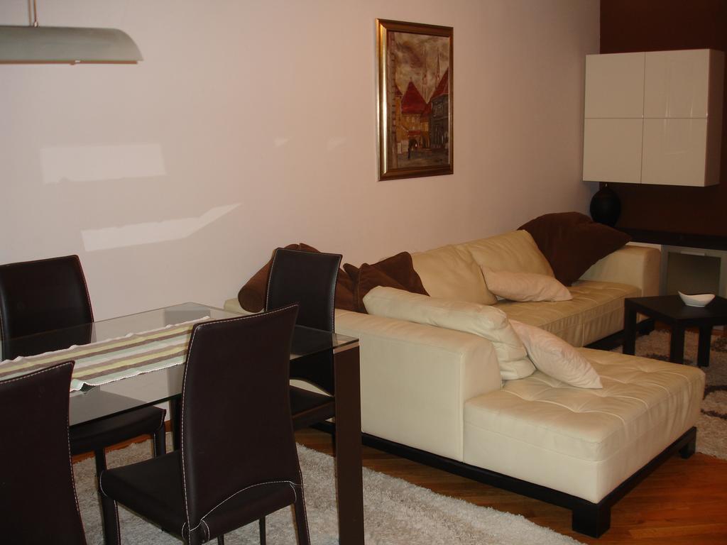Apartment Ina Ζάγκρεμπ Δωμάτιο φωτογραφία